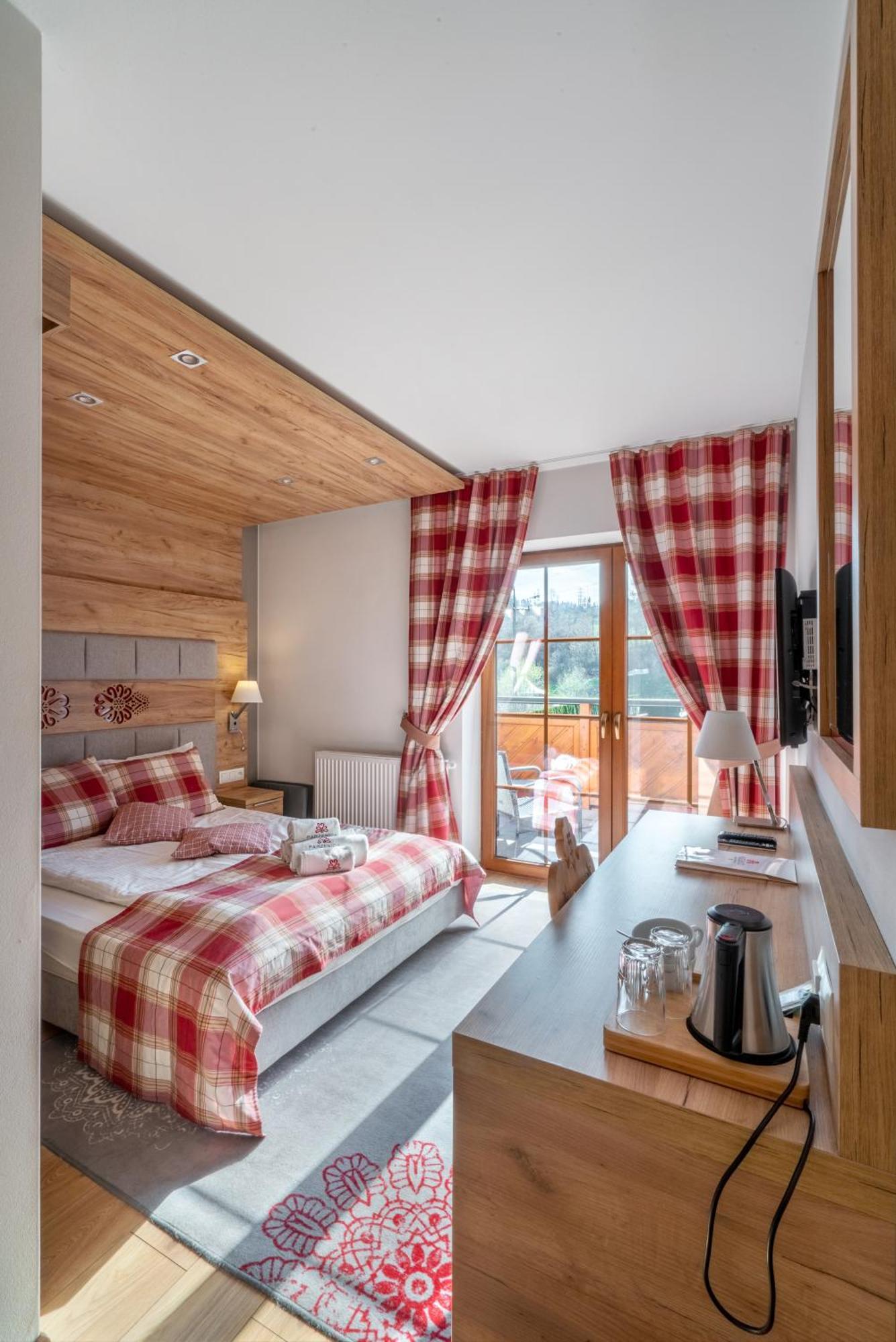 Parzenica B&B - Wyjatkowa I Jedyna!!! Sprawdz Nas A Nie Pozalujesz! Бялка-Татшанська Екстер'єр фото
